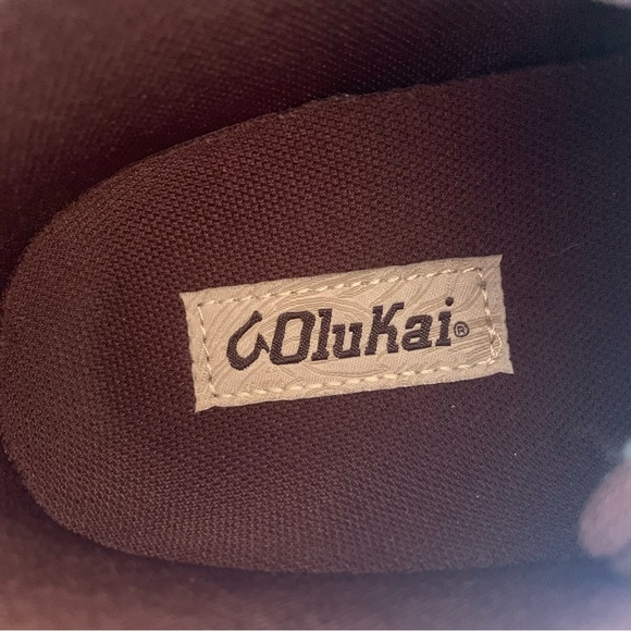 Olukai Hamakui Leather Chukka Moc Toe Boot - Picture 9 of 9